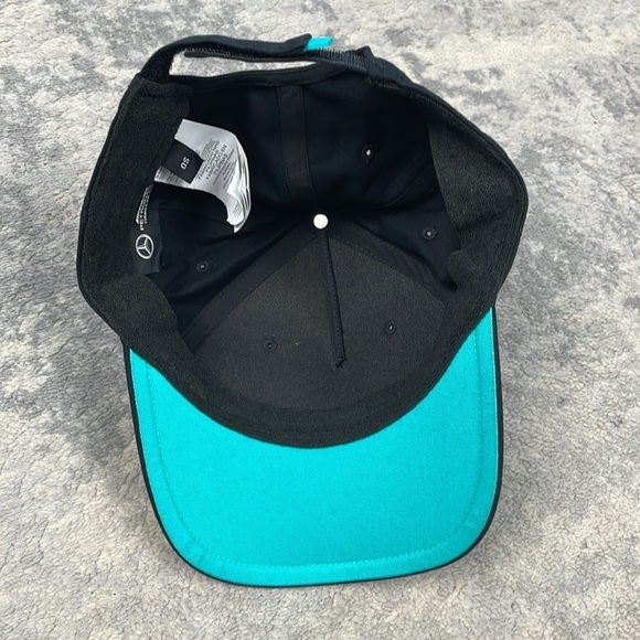 NWT Mercedes AMG Petronas F1 Logo Cap Baseball Hat Black Marriott Logo OS - Picture 7 of 11